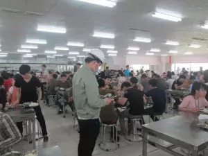 quan trac moi truong lao dong ha noi jpg